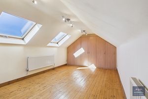 Photo 7- click for photo gallery